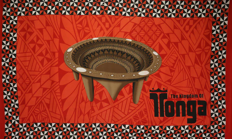 Kingdom of Tonga Kava Bowl All Around Border Sarong | Islands Fabric - Image 4